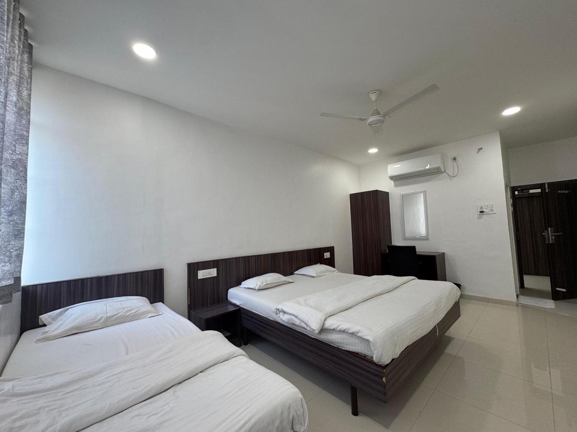 Hotel New Samrat Aurangábád Kültér fotó